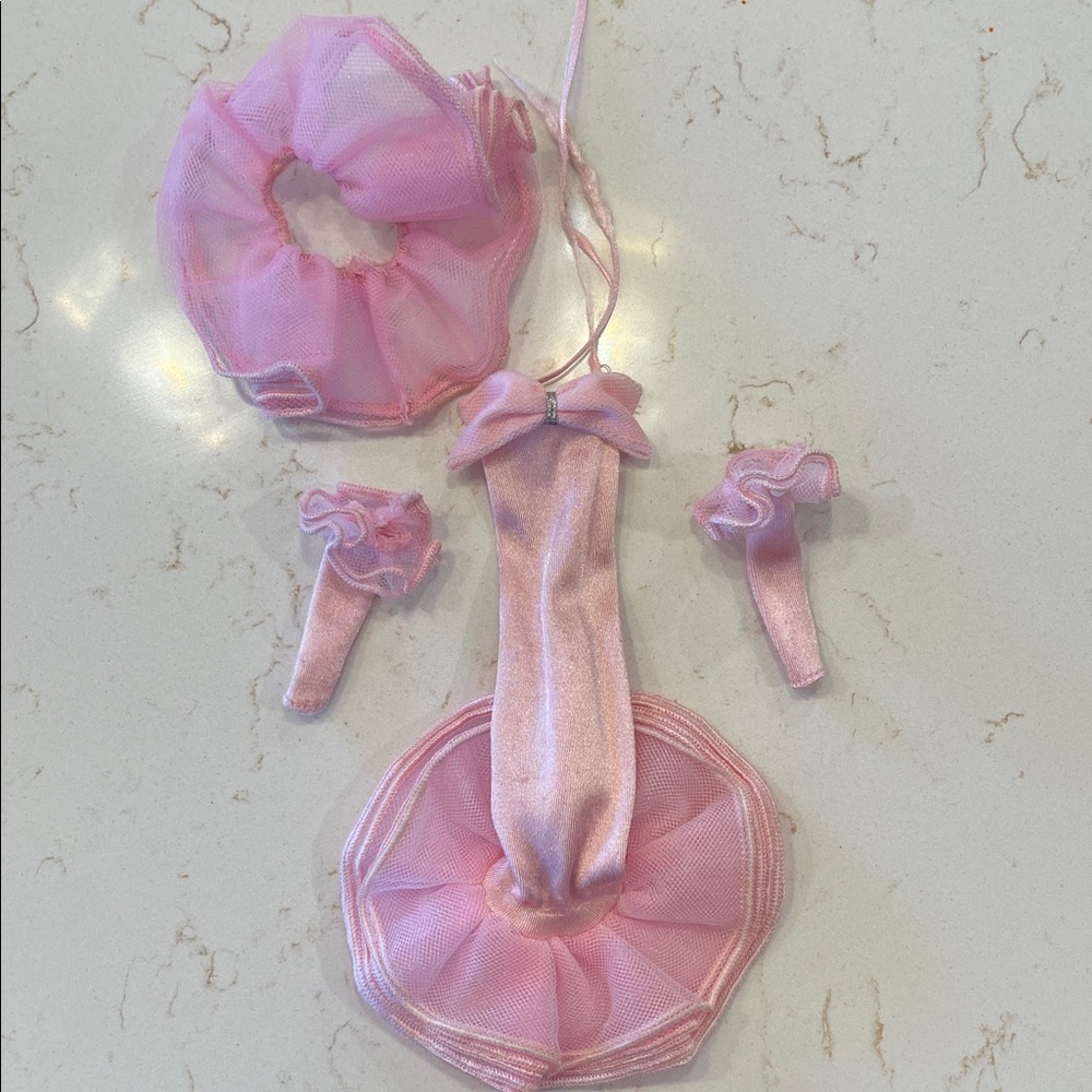 Perfume pretty Barbie fashion